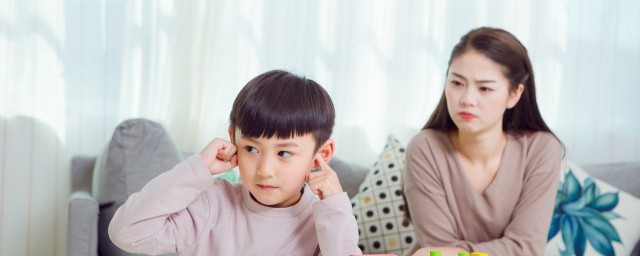 长期在争吵中长大的孩子性格 孩子长期在争吵中会怎样